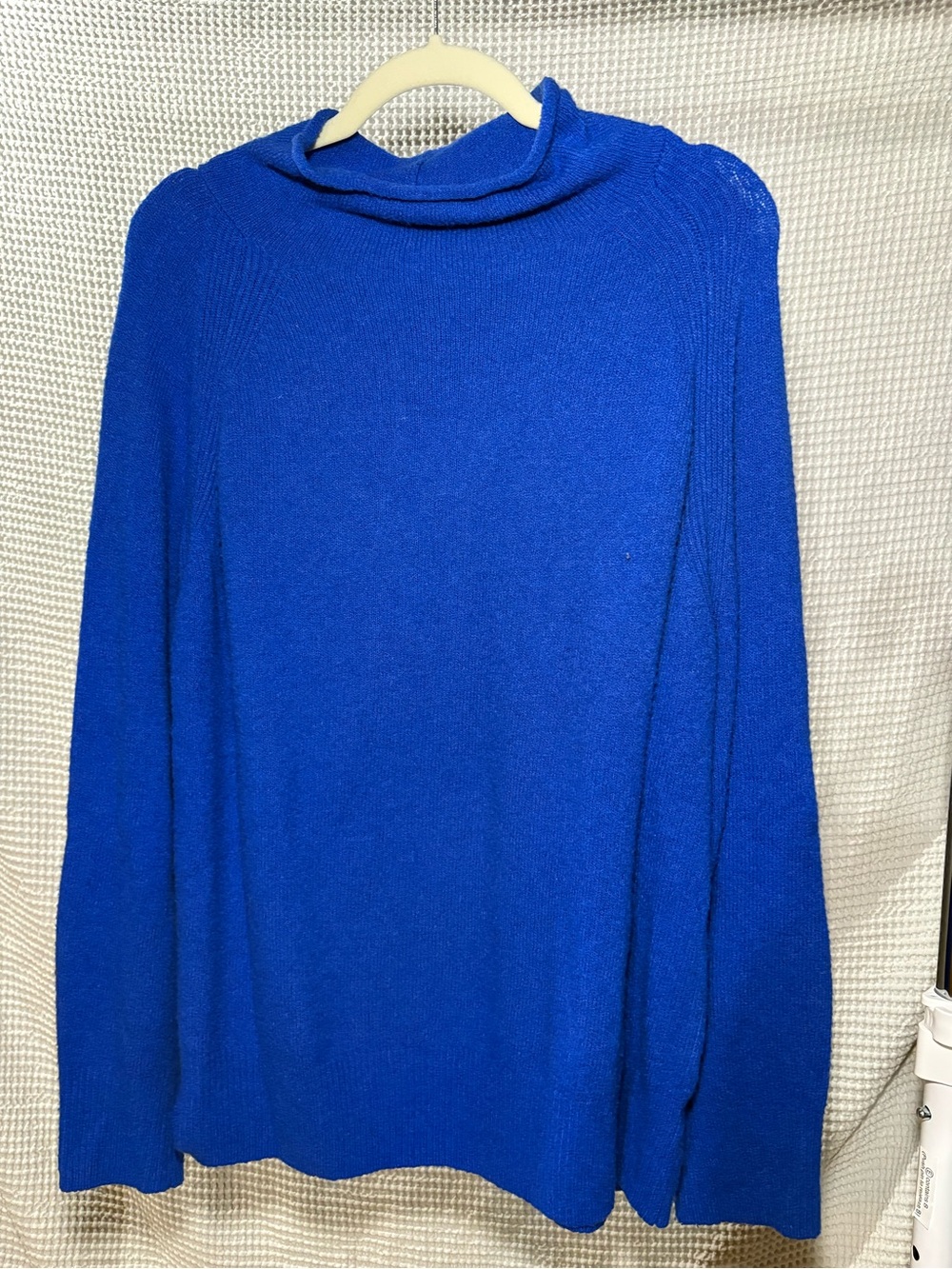 Blue plus size sweater